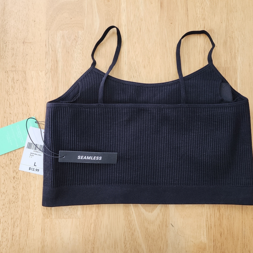 Forever 21 Black Ribbed Top - Picture 3 of 3